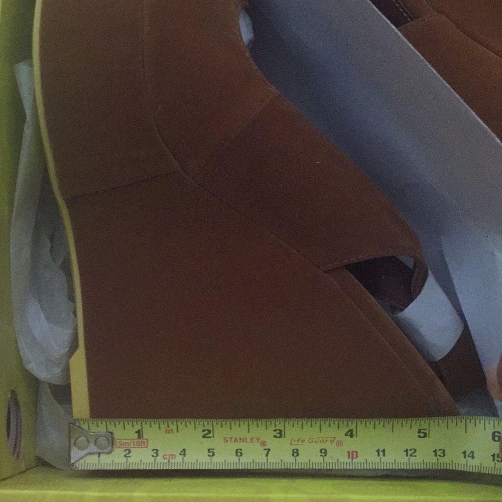 Open Toe Wedge - Picture 8 of 8